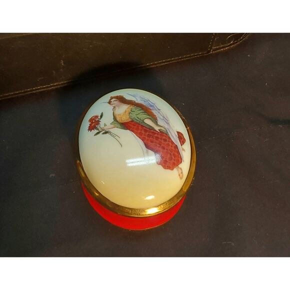 VICTORIAN CHRISTMAS ANGEL TRINKET BOX BY BOEHM HOME INTERIORS 2005 - Picture 1 of 3
